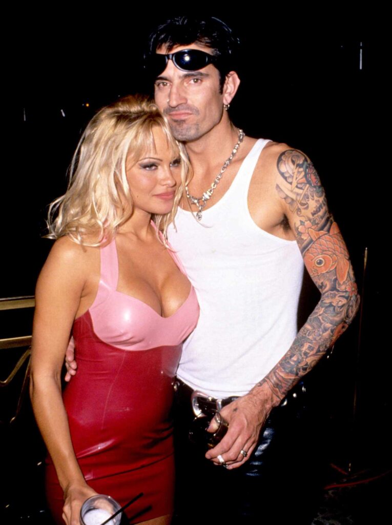 easy couples costume ideas pam and tommy lee